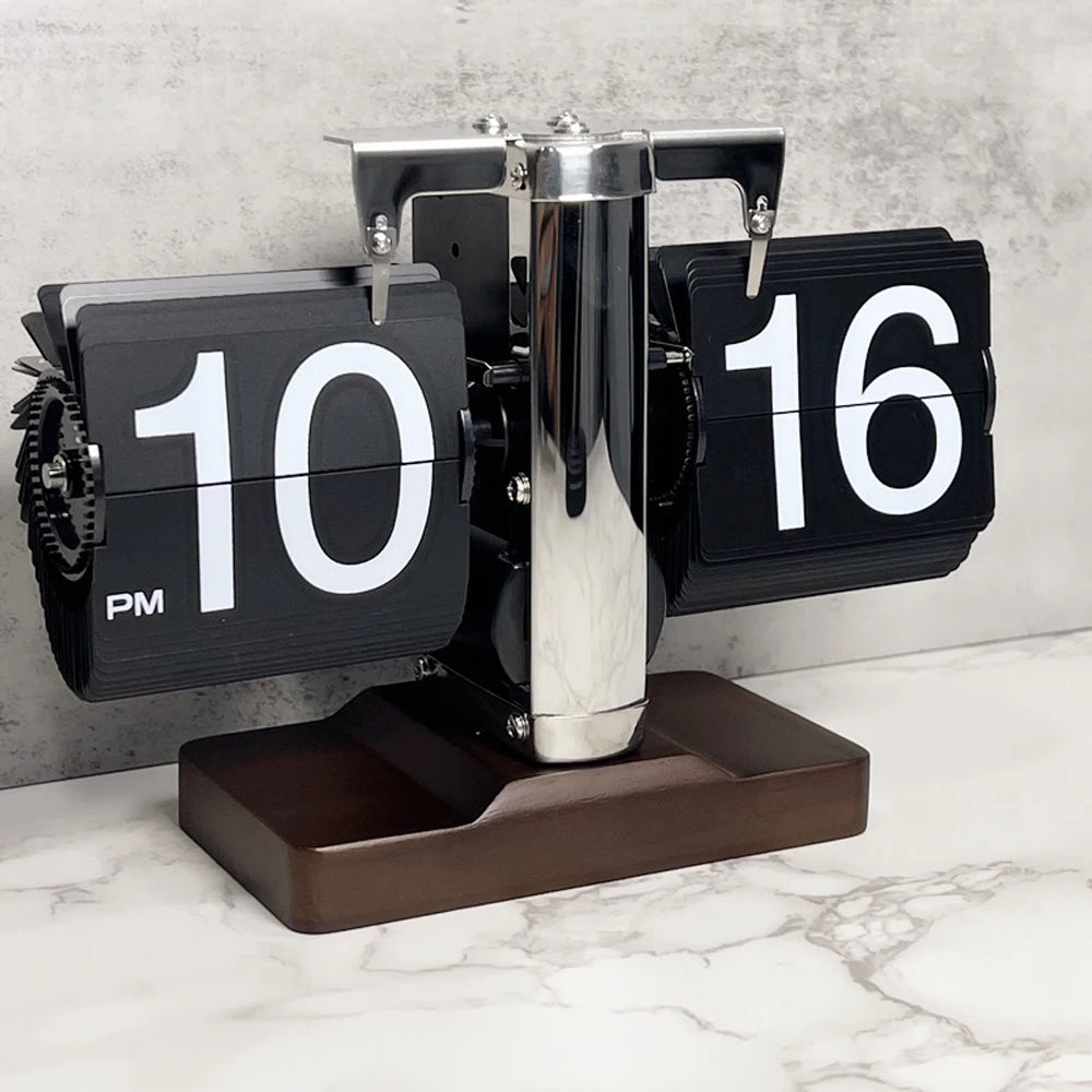 A Flipping Clock with Page Turning Automatically for Modern Home Decoration.Full of Sense of Technology.Battery Included as Gift