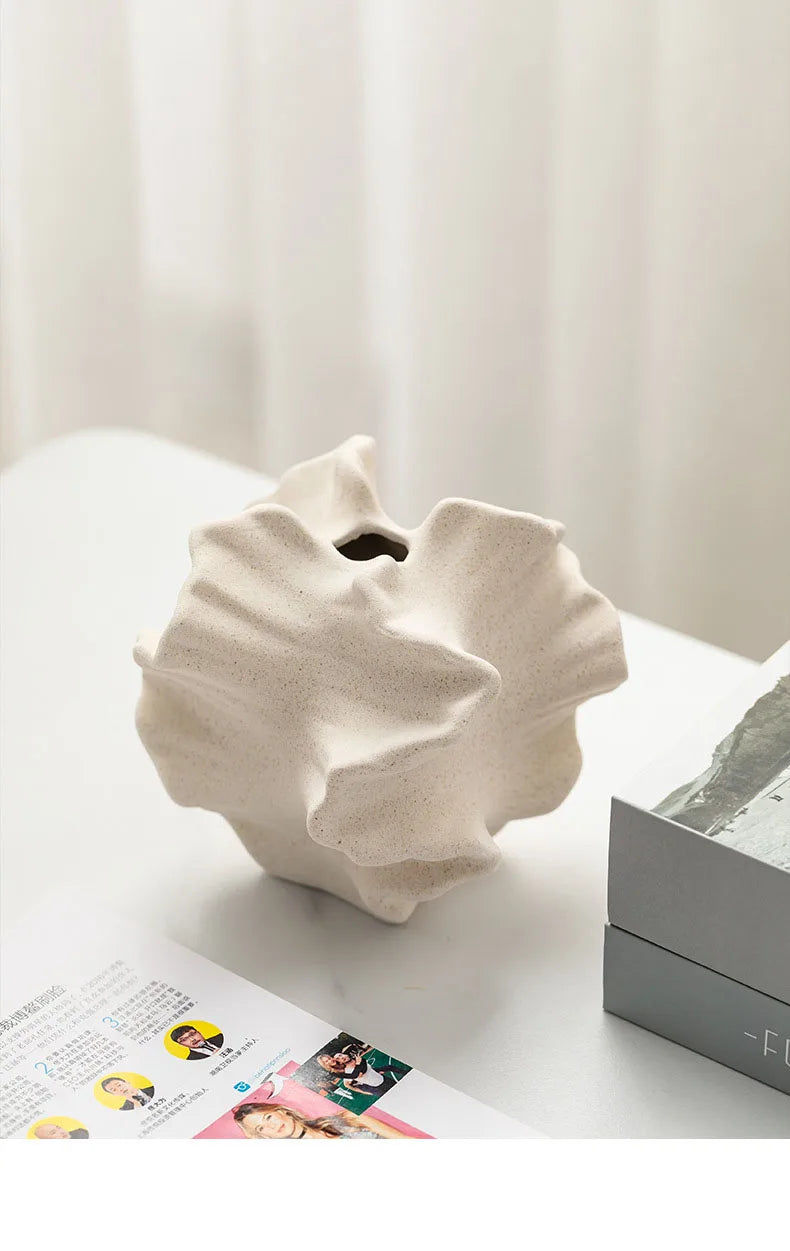 Creative Irregular Wrinkle Vase Abstract Crafts Ceramic Flower Pots Desk Decoration Porcelain Flowers Arrangement Floral Vases
