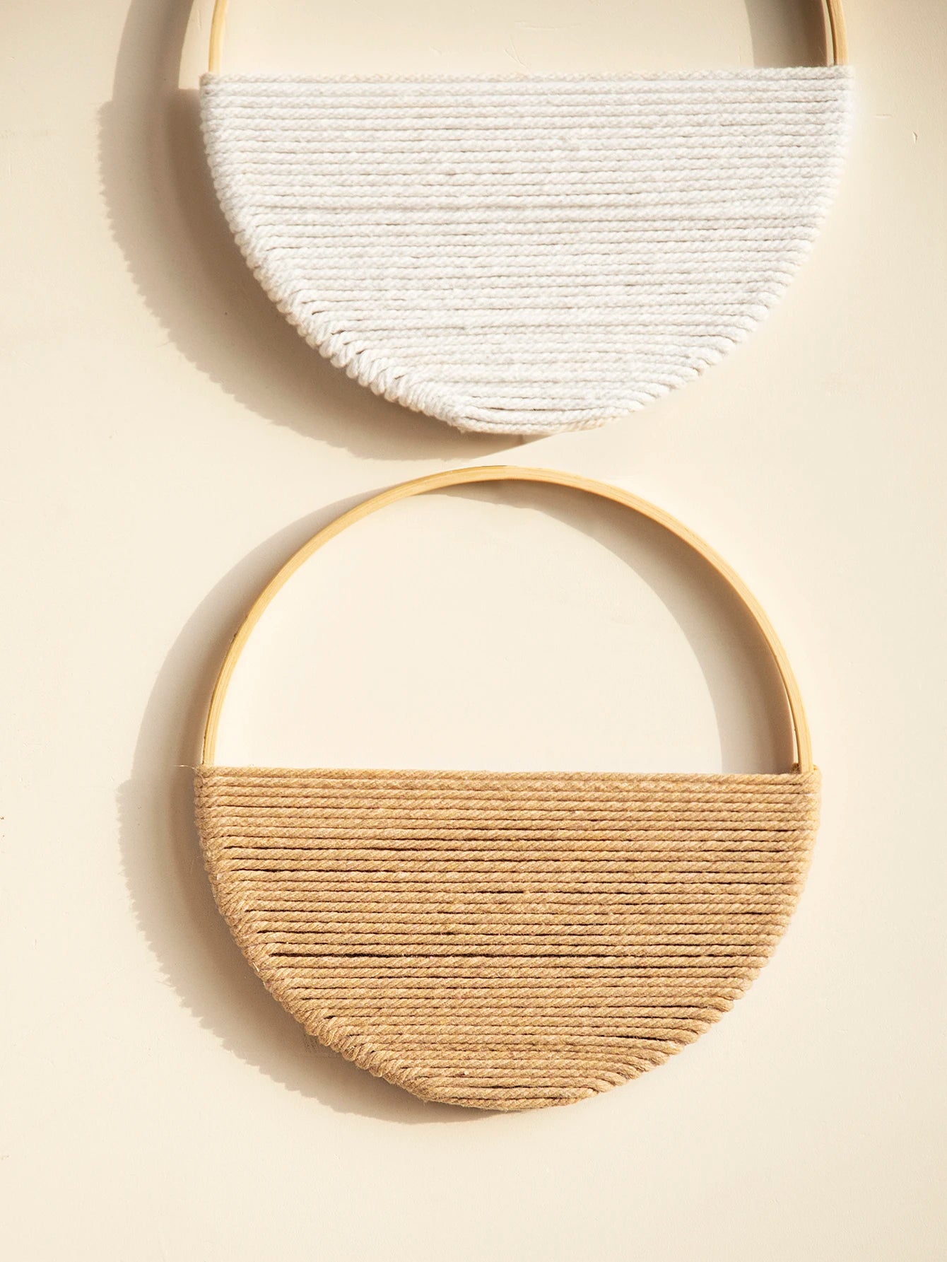 2pcs Macrame Round Wall Hanging Woven Tapestry Bamboo Circle Wall Decor Boho Home Decorations Living Room Decors Aesthetic Gifts