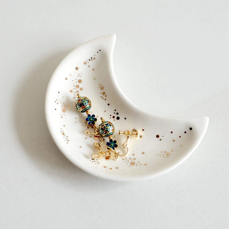 Nordic Ceramic Moon Shape Small Jewelry Dish Earrings Necklace Ring Storage Plates Fruit Dessert Display Bowl Decoration Trays